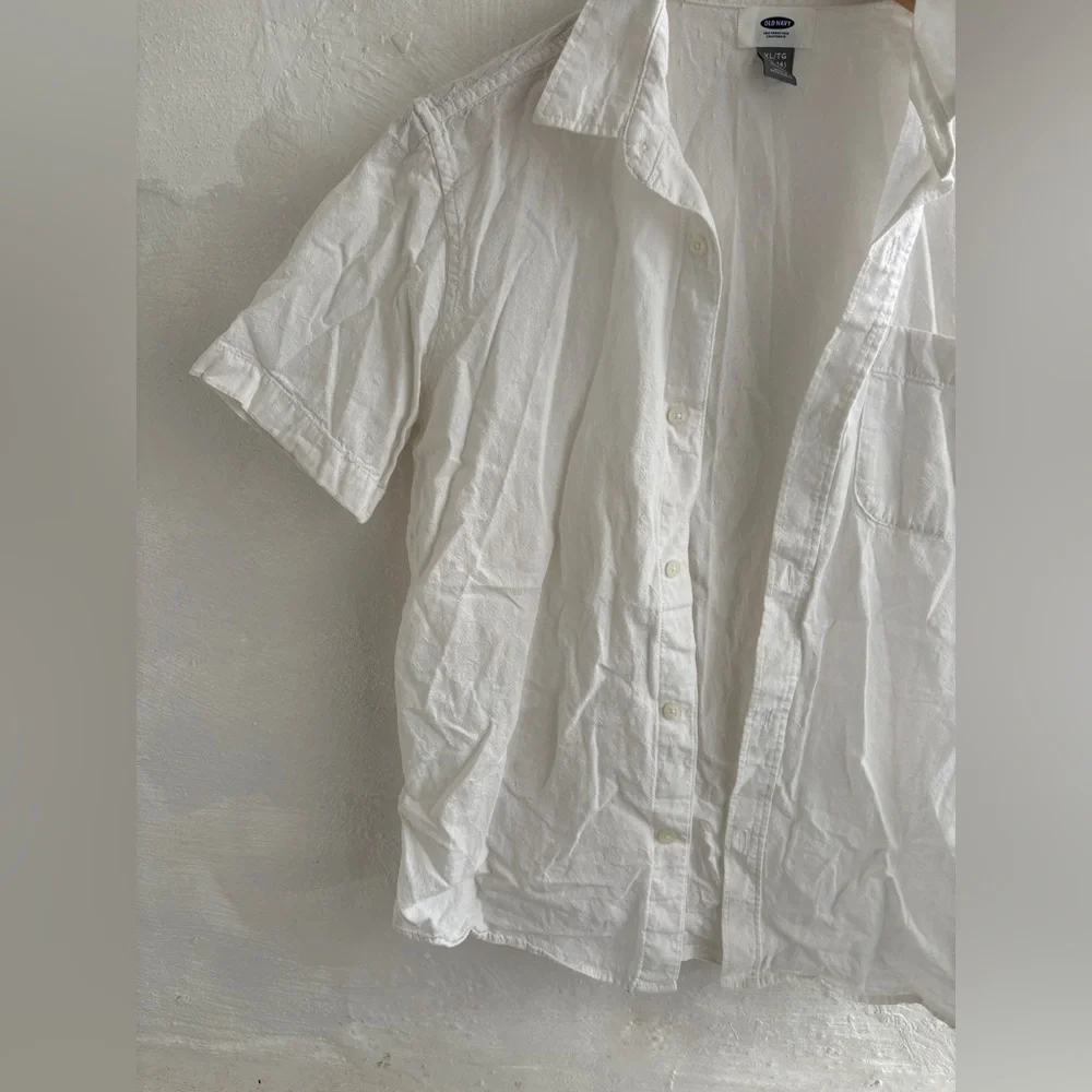 Boys Old navy XL casual button down short sleeve